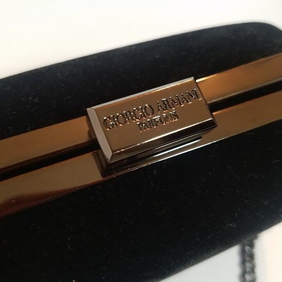 ***SOLD***Giorgio Armani Clutch Shoulder Bag - Picture 3 of 7